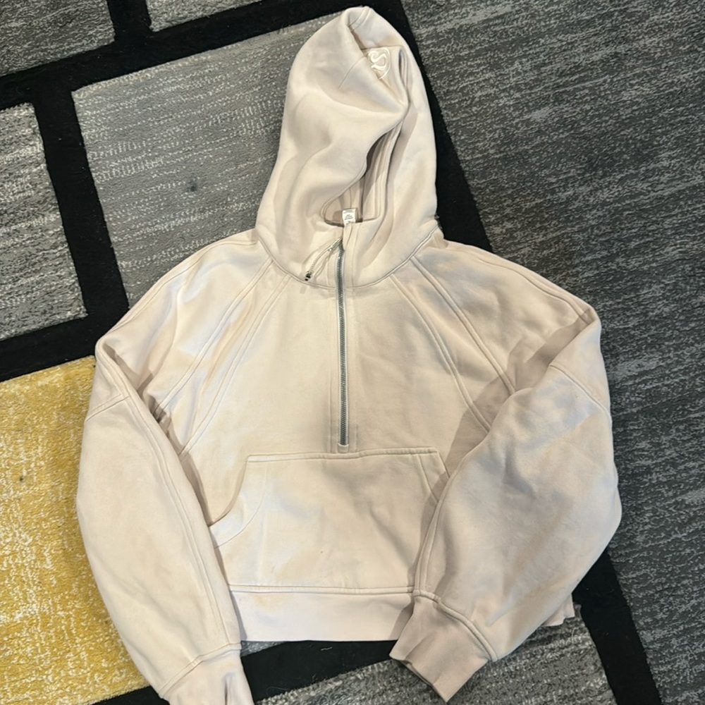 Lululemon scuba half zip